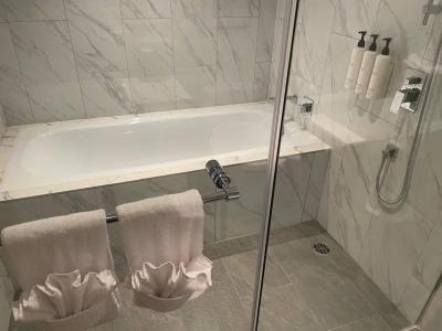 Swissôtel Living Jakarta Mega Kuningan