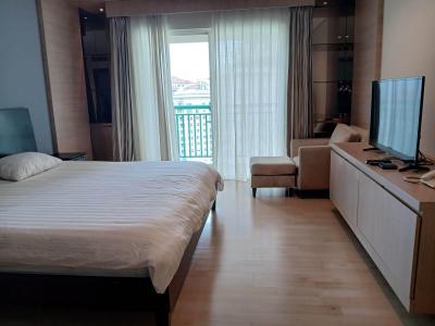 Pondok Indah Golf Aptment