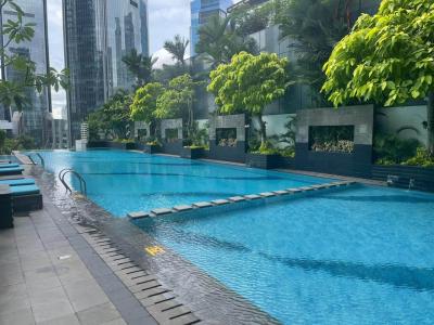 Oakwood Premier Cozmo