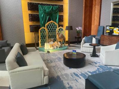 Oakwood Premier Cozmo